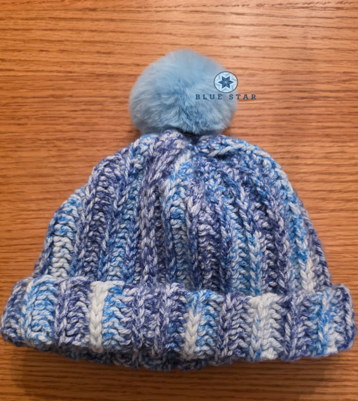 Ribbed Hat with Pompom