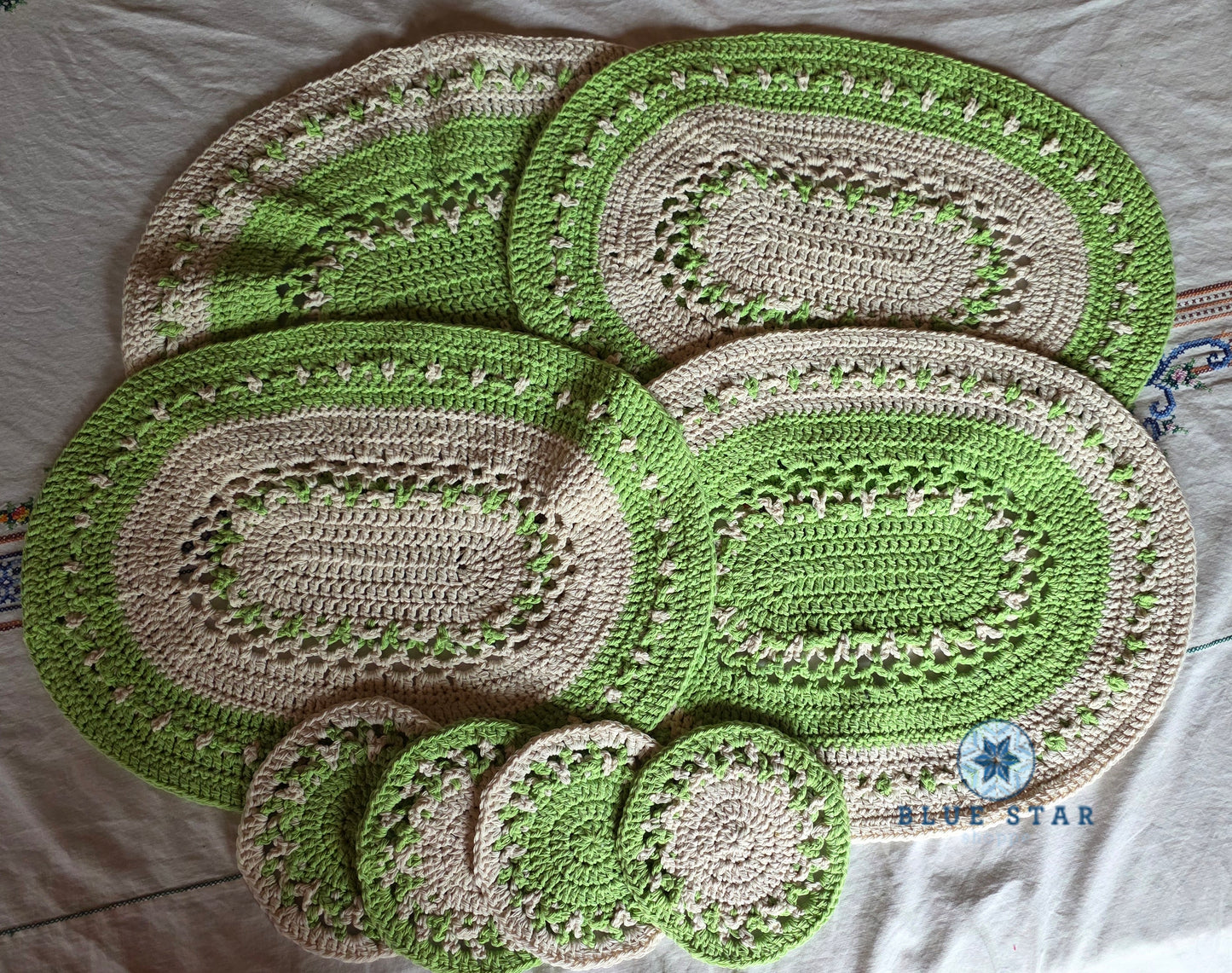 Placemats & Coasters - Set of 4 - Green and Tan